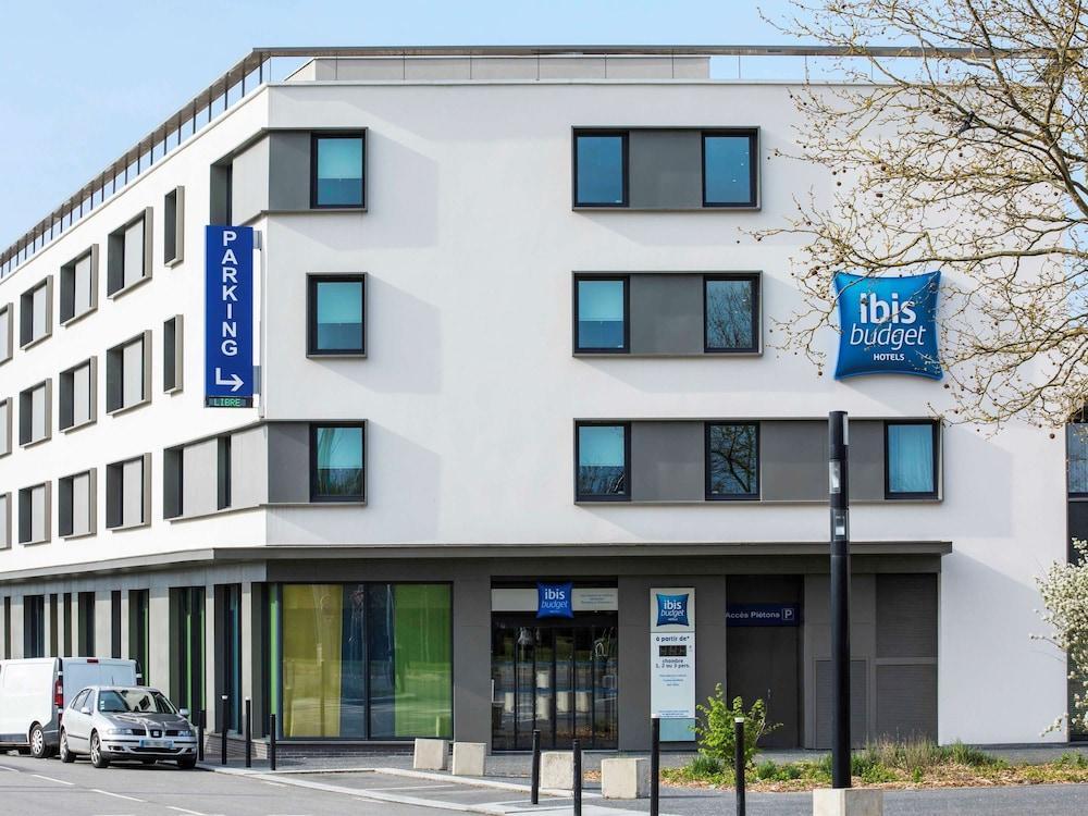 Hotel Ibis Saint Quentin En Yvelines - Velodrome Montigny-le-Bretonneux Exterior foto