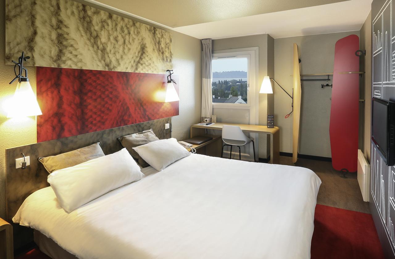 Hotel Ibis Saint Quentin En Yvelines - Velodrome Montigny-le-Bretonneux Exterior foto
